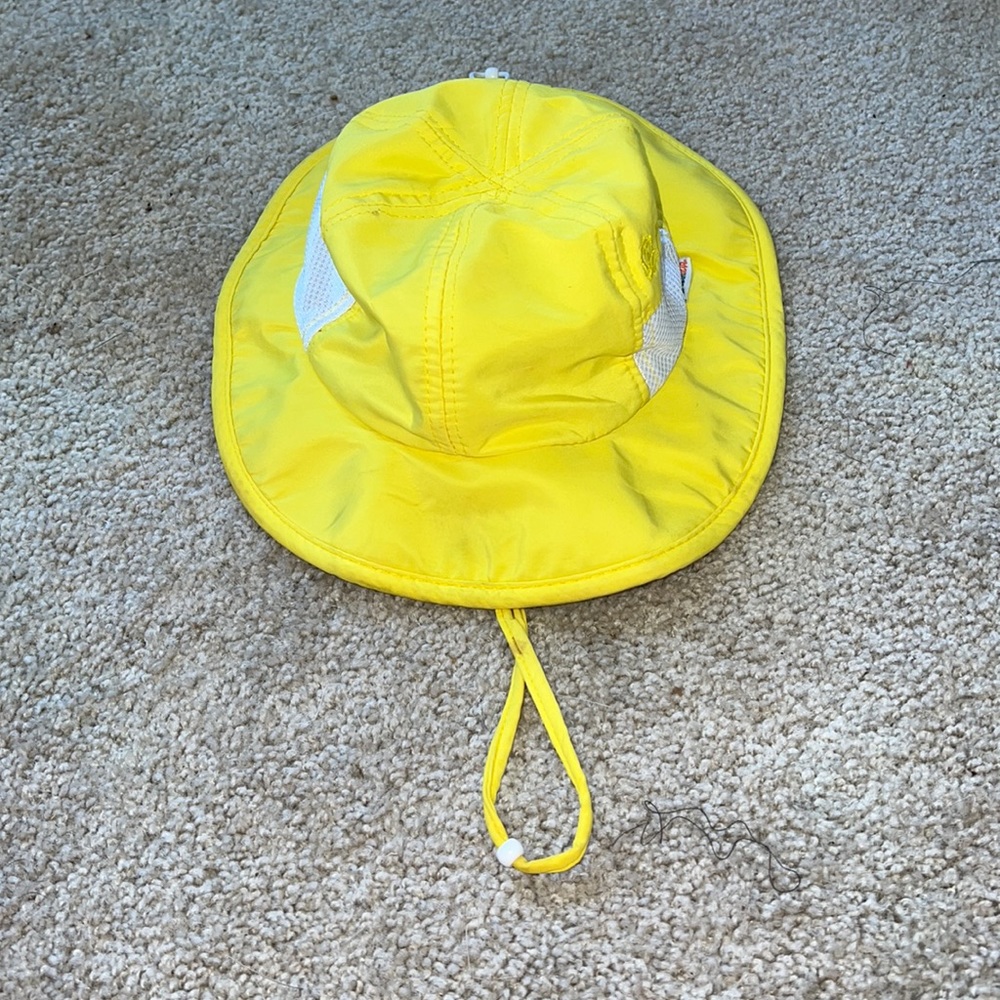 SWIMZIP sun hat 0-6 months